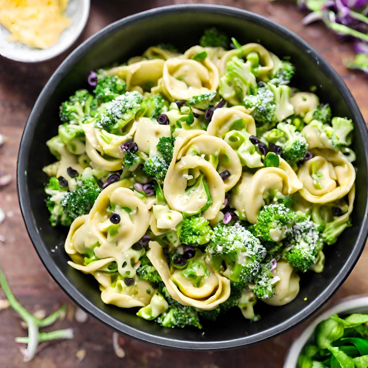 Broccoli Bliss Tortellini Salad: (Sundried Surprise)!
