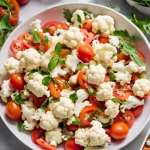 Vibrant Cauliflower Tomato Salad (Creamy & Crisp)